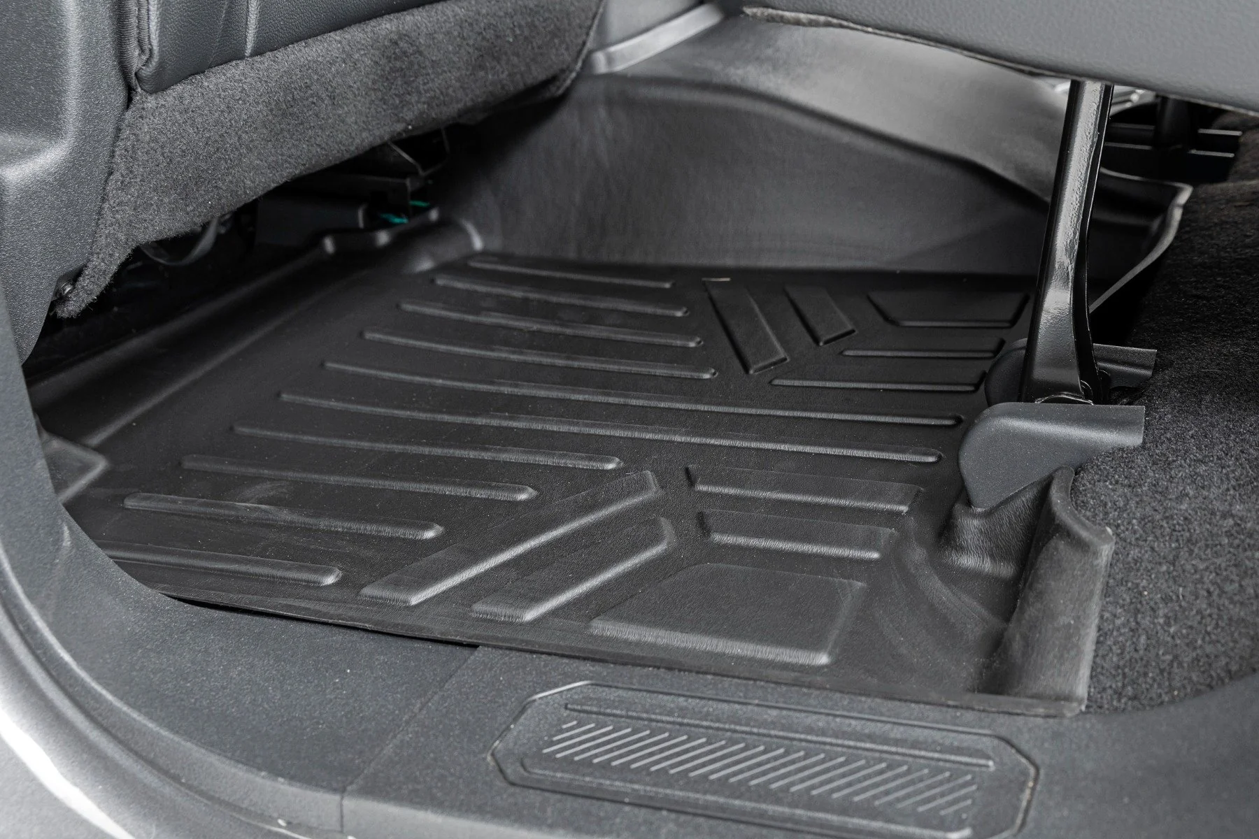 Rough Country Floor Mats FR & RR FR Buckets for Ford Bronco 4-Door 2021-2022 M-51602 - Image 5