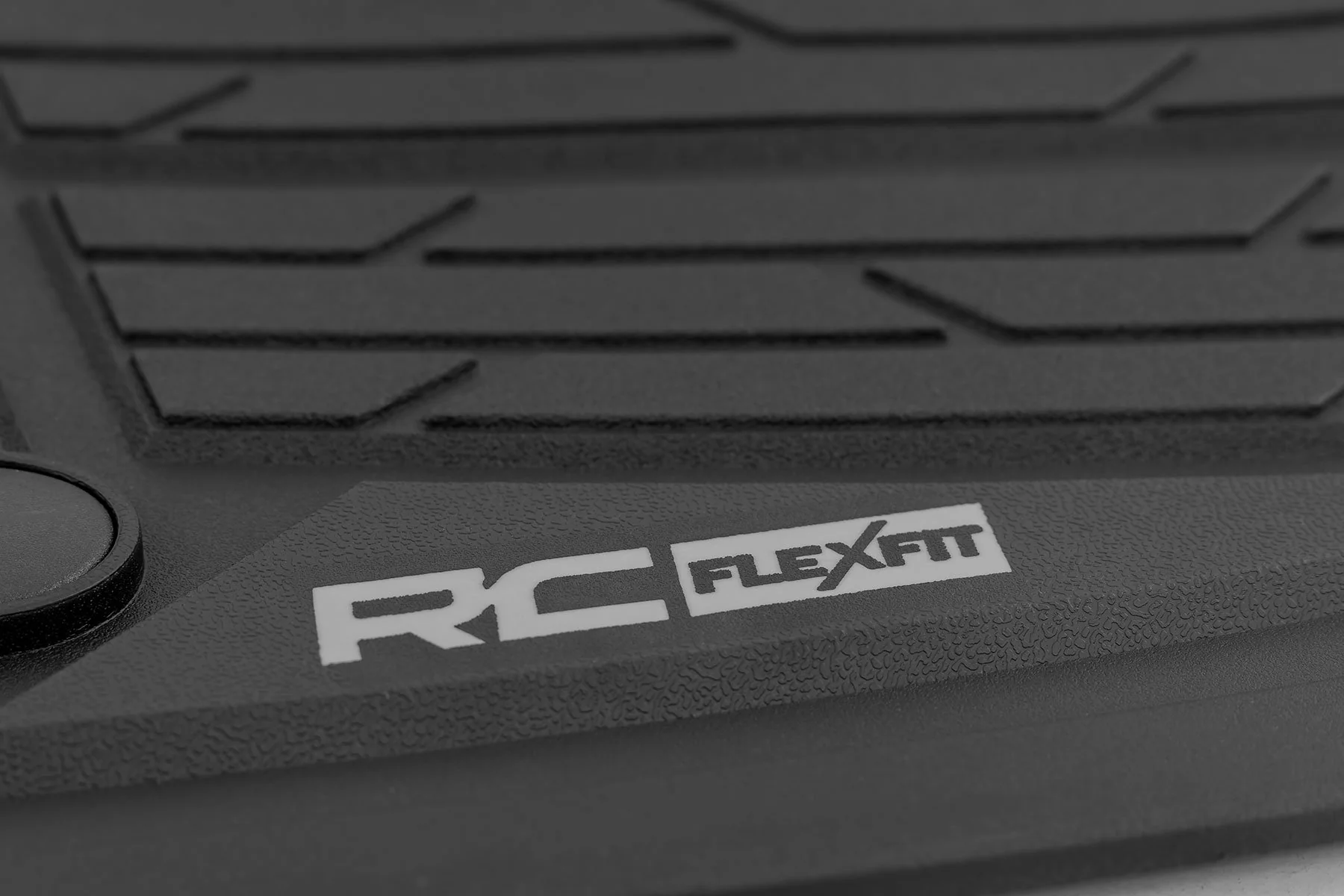 Rough Country Floor Mats Front Bucket Chevy/GMC 1500/2500HD/3500HD 19-25 FF-2161 - Image 6