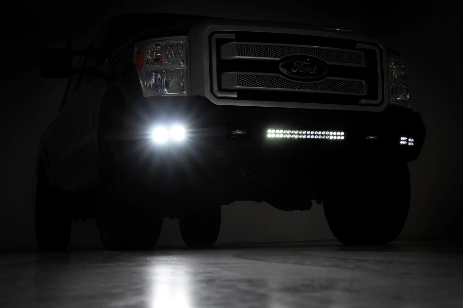Rough Country Ford Heavy-Duty Front LED Bumper 11-16 F-250/F-350 10783 - Image 3
