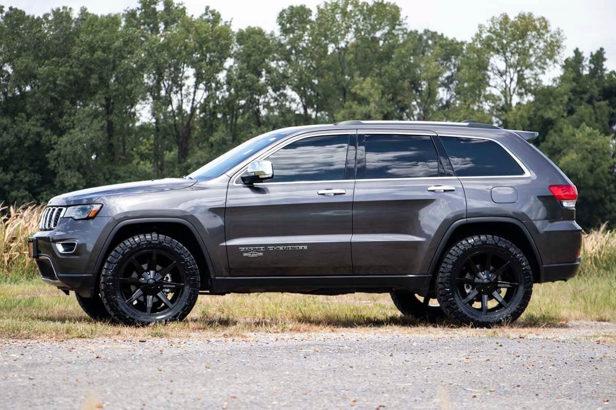 Rough Country for Jeep 2.5in Coil Spring Lift Kit 16-20 Grand Cherokee WK2 91430 - Image 2