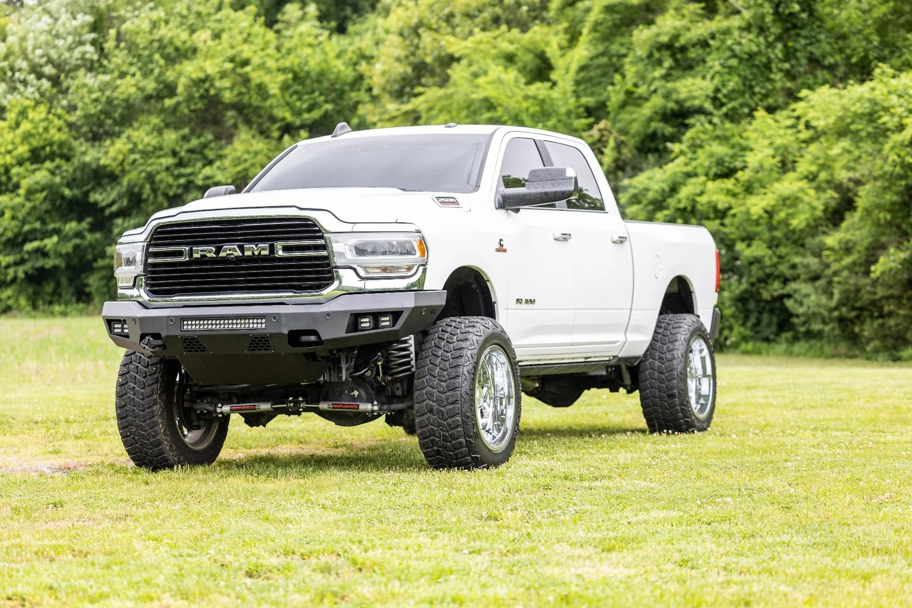 Rough Country RAM 2500 14-21/3500 13-21 Pickup Dual Steering Stabilizer Kit 8749430 - Image 9