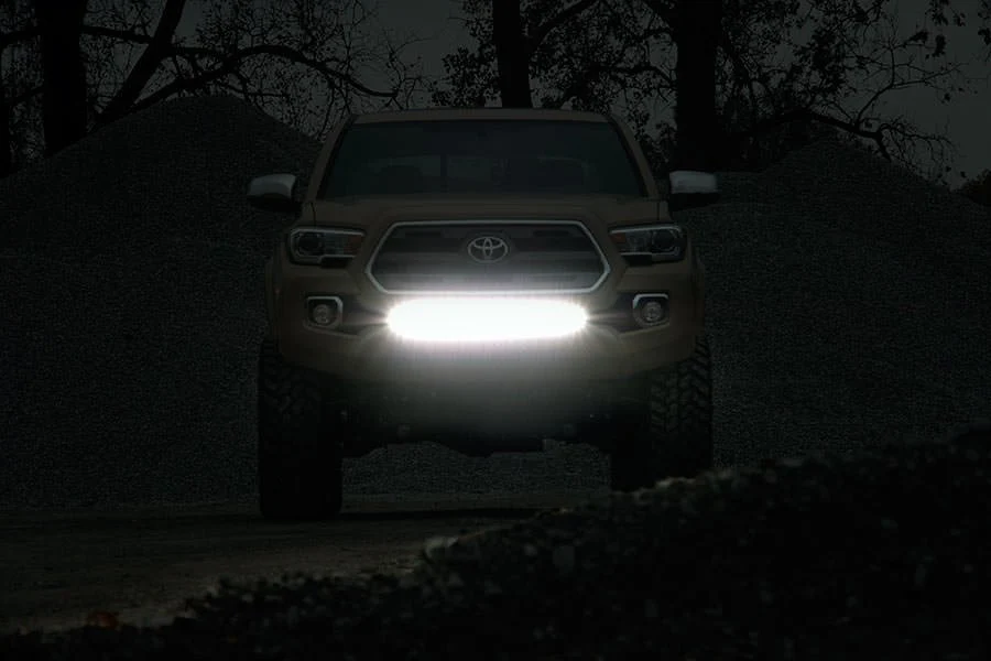 Toyota 30-inch LED Bumper Kit Black Series White16-19 Tacoma 70619BLDRL - Image 4