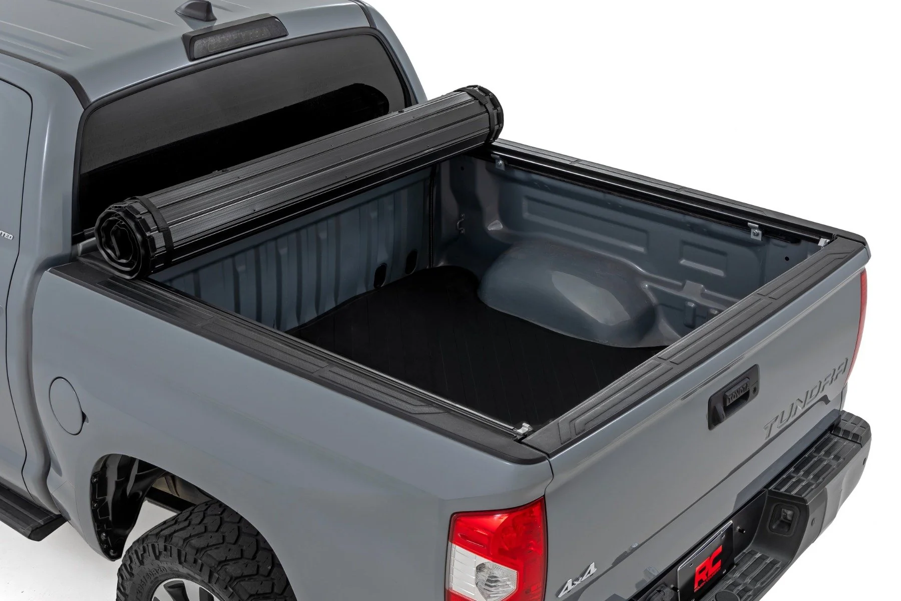 Rough Country Hard Roll Up Bed Cover | 5'7" Bed | for Toyota Tundra (07-21) 50514550 - Image 2