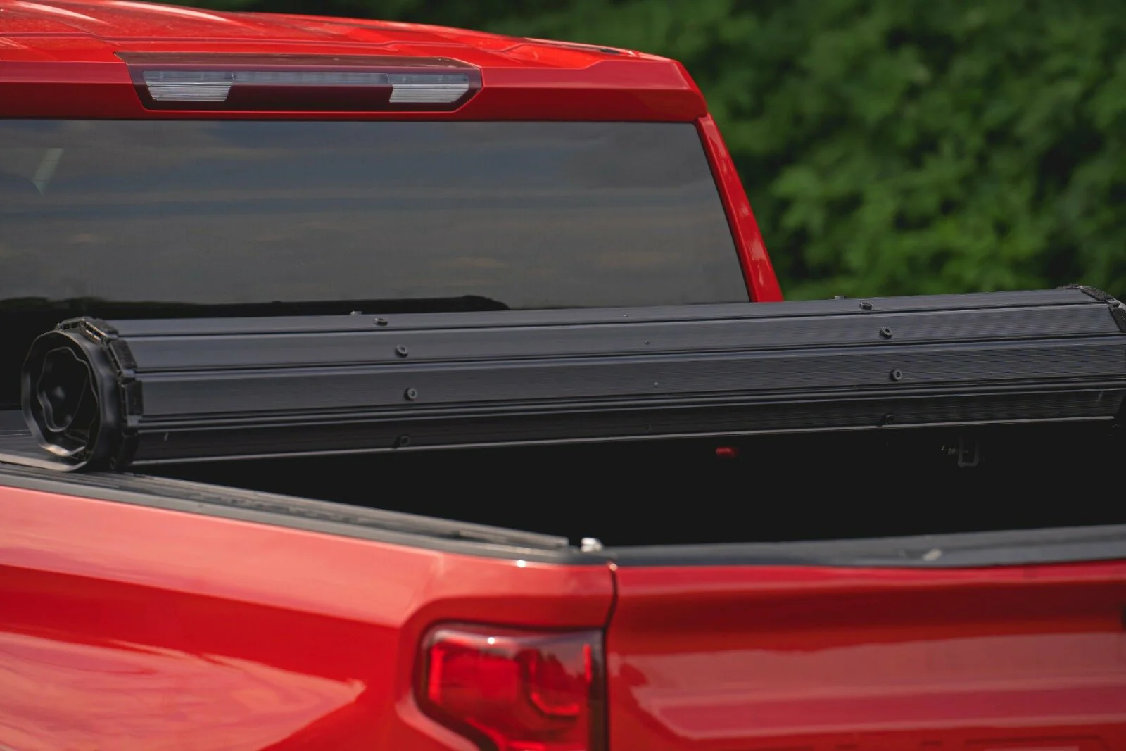 Rough Country Hard Roll Up Cover 5'10" Bed Chevy/GMC 1500 19-25 50120580 - Image 4