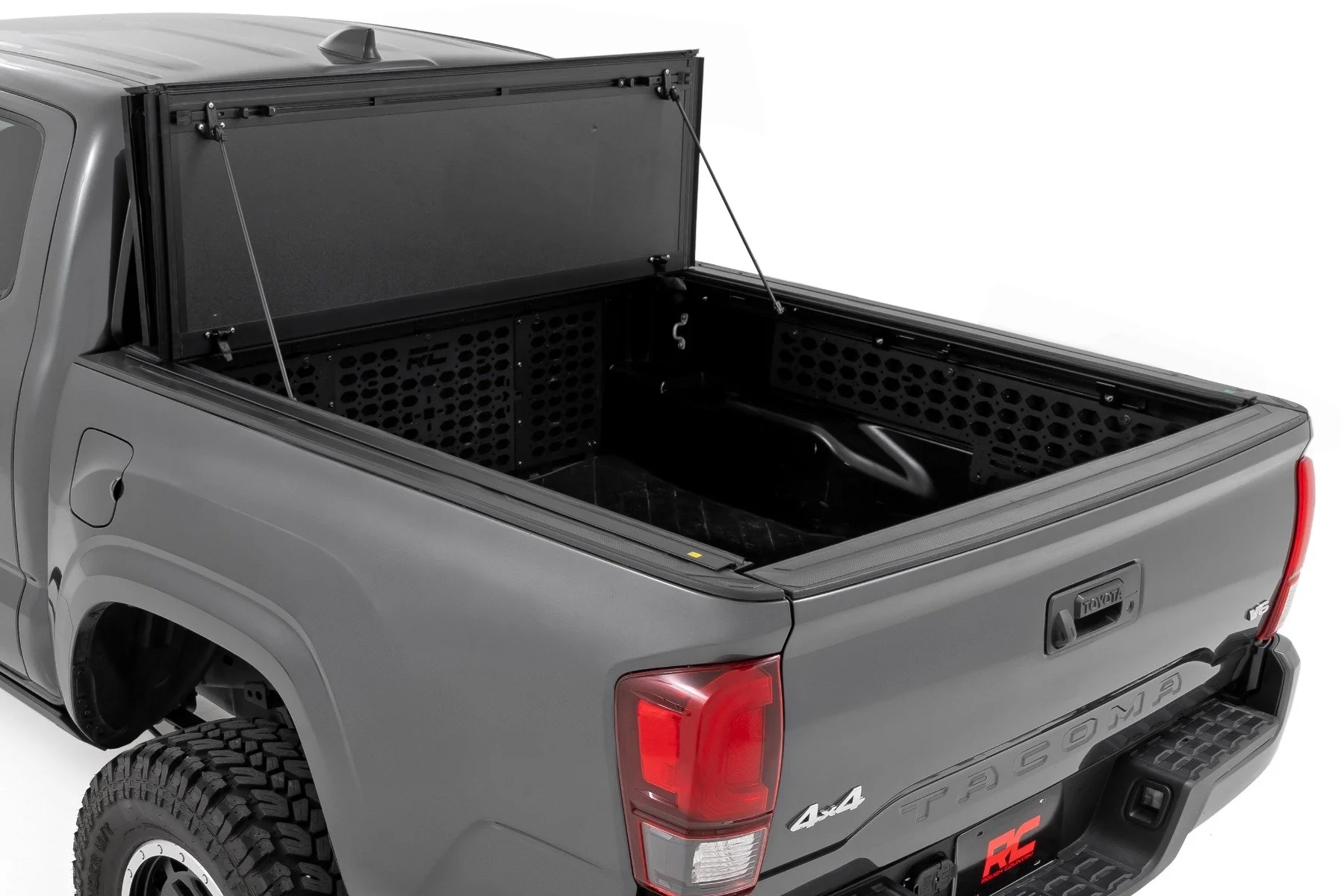 Rough Country Hard Tri-Fold Flip Up Bed Cover | 5' Bed | for Toyota Tacoma 05-15 49415500 - Image 2