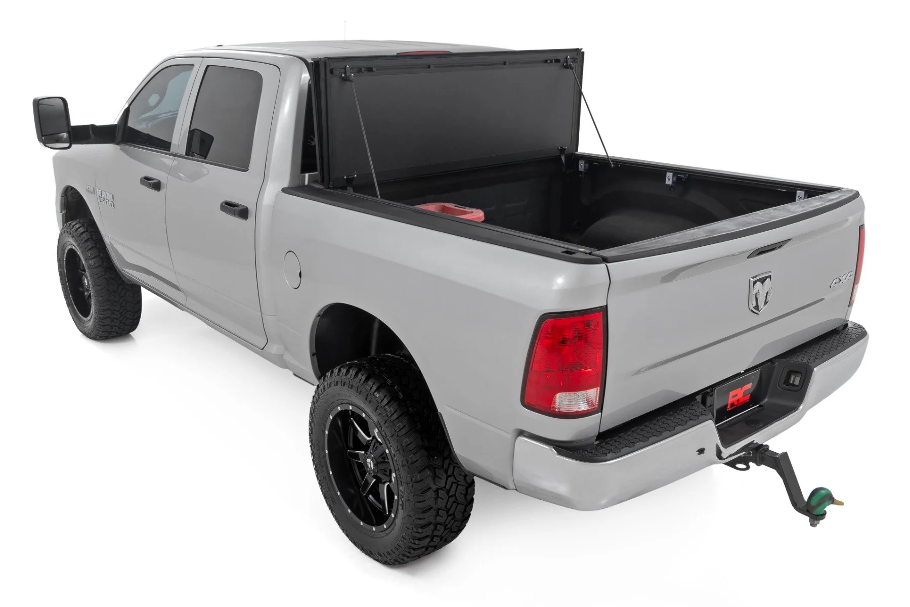 Rough Country Hard Tri-Fold Flip Up Bed Cover 5'7" Ram 1500 09-18 49319550 - Image 6