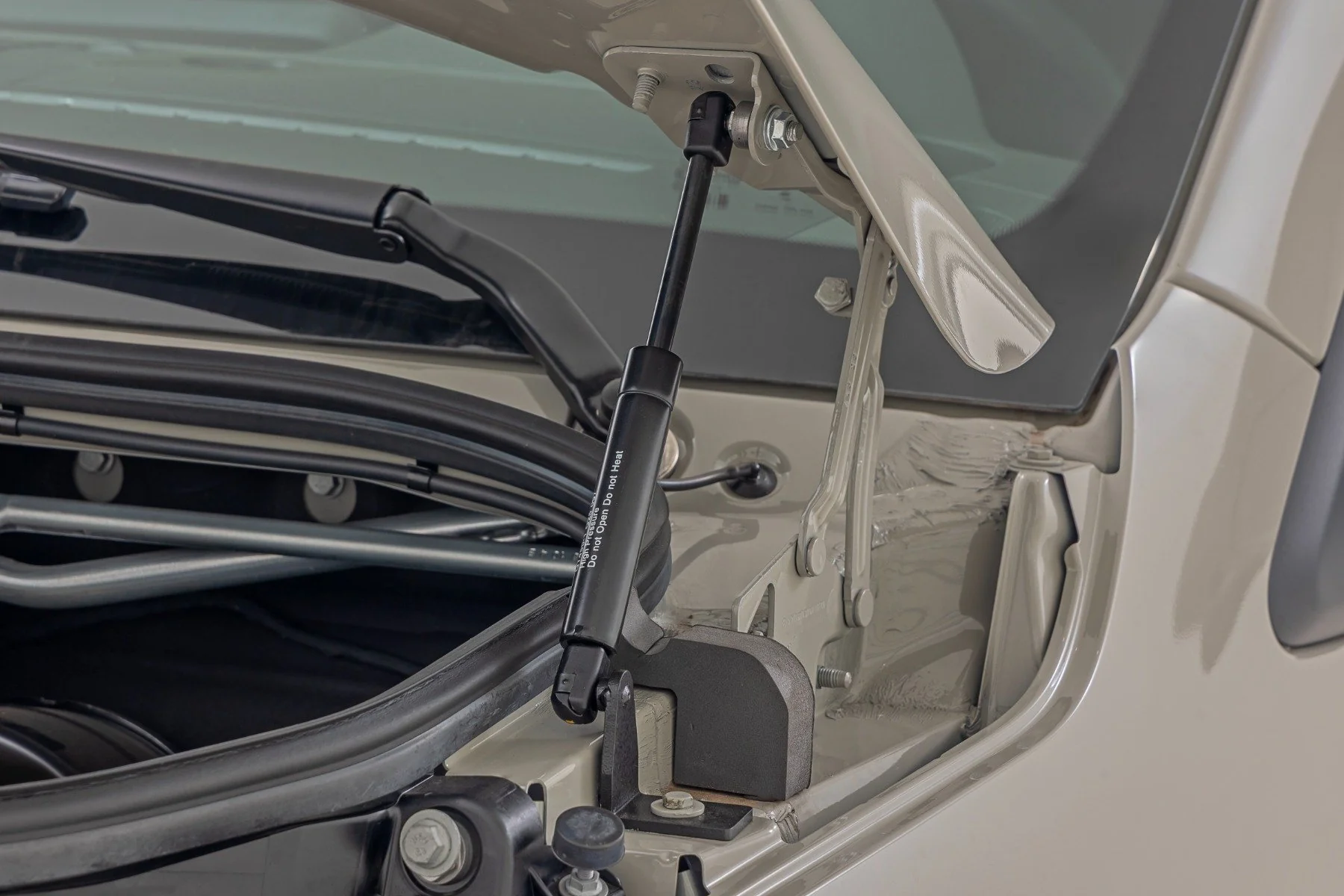Rough Country Hood Struts | Mercedes-Benz Sprinter 3500 (19-22)/Sprinter 3500XD (19-25) 85001 - Image 2