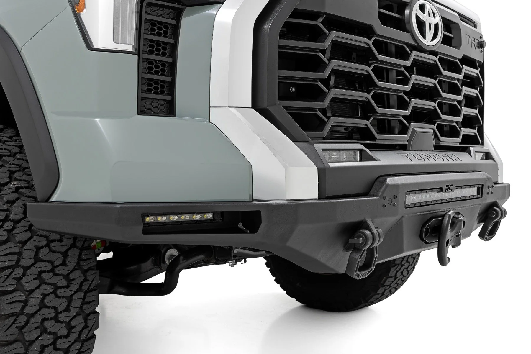 Rough Country Hybrid Front Bumper 12000S Blk LED w/ White DRL Tundra 22-24 72008 - Image 5