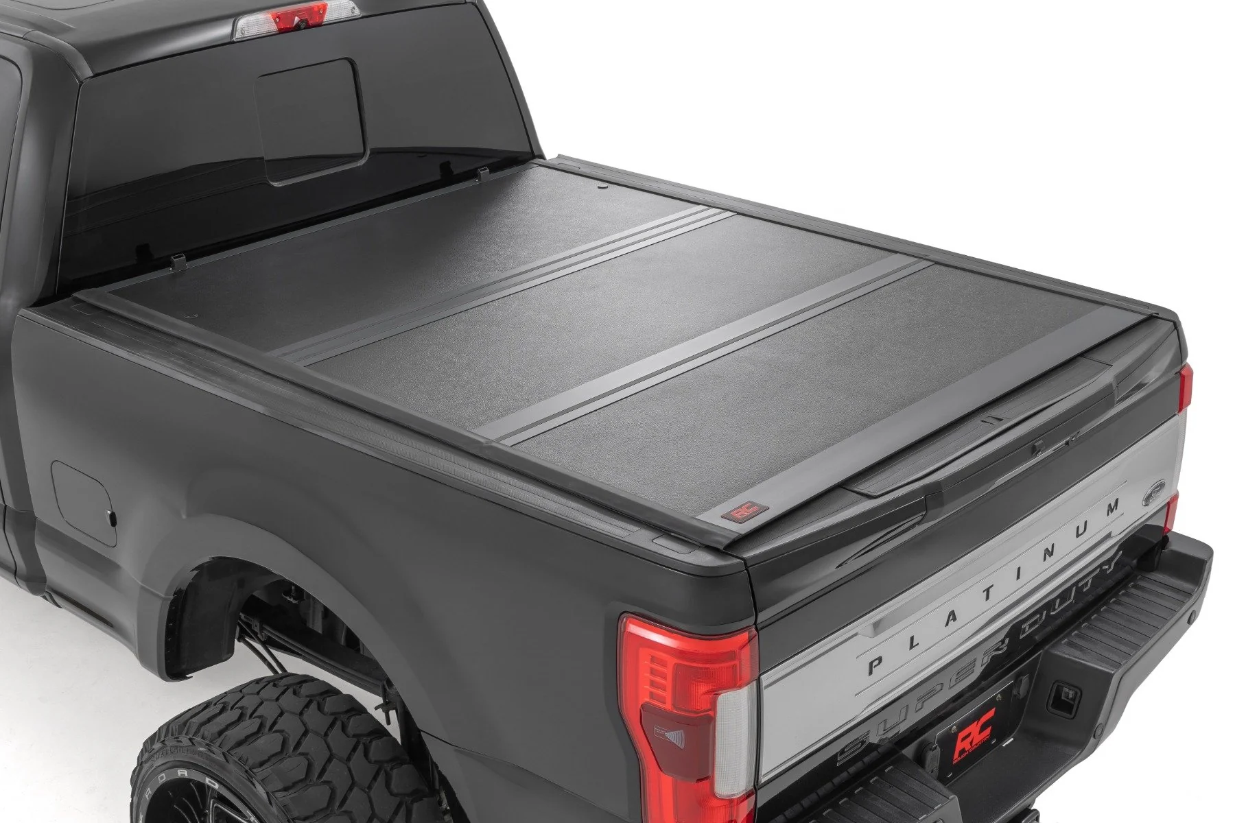 Rough Country Low Profile 6'10" Bed Cover Ford F-250/F-350 Super Duty 17-24 47220651B