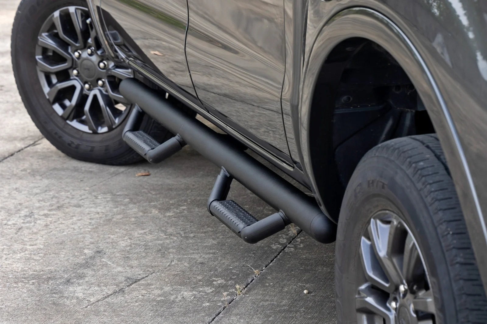 Rough Country Nerf Steps | Cab Length | Crew Cab | for Ford Ranger (2019-2025) F1981CCB - Image 6