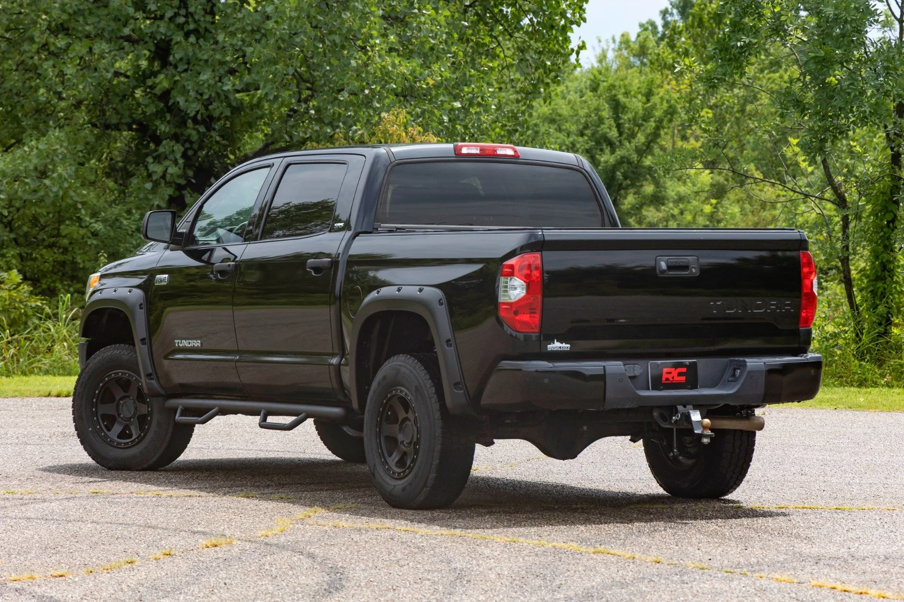 Rough Country Nerf Steps | Cab Length | CrewMax | 5'7" Bed | for Toyota Tundra 2WD/4WD (07-21) RCT0786CCB - Image 5