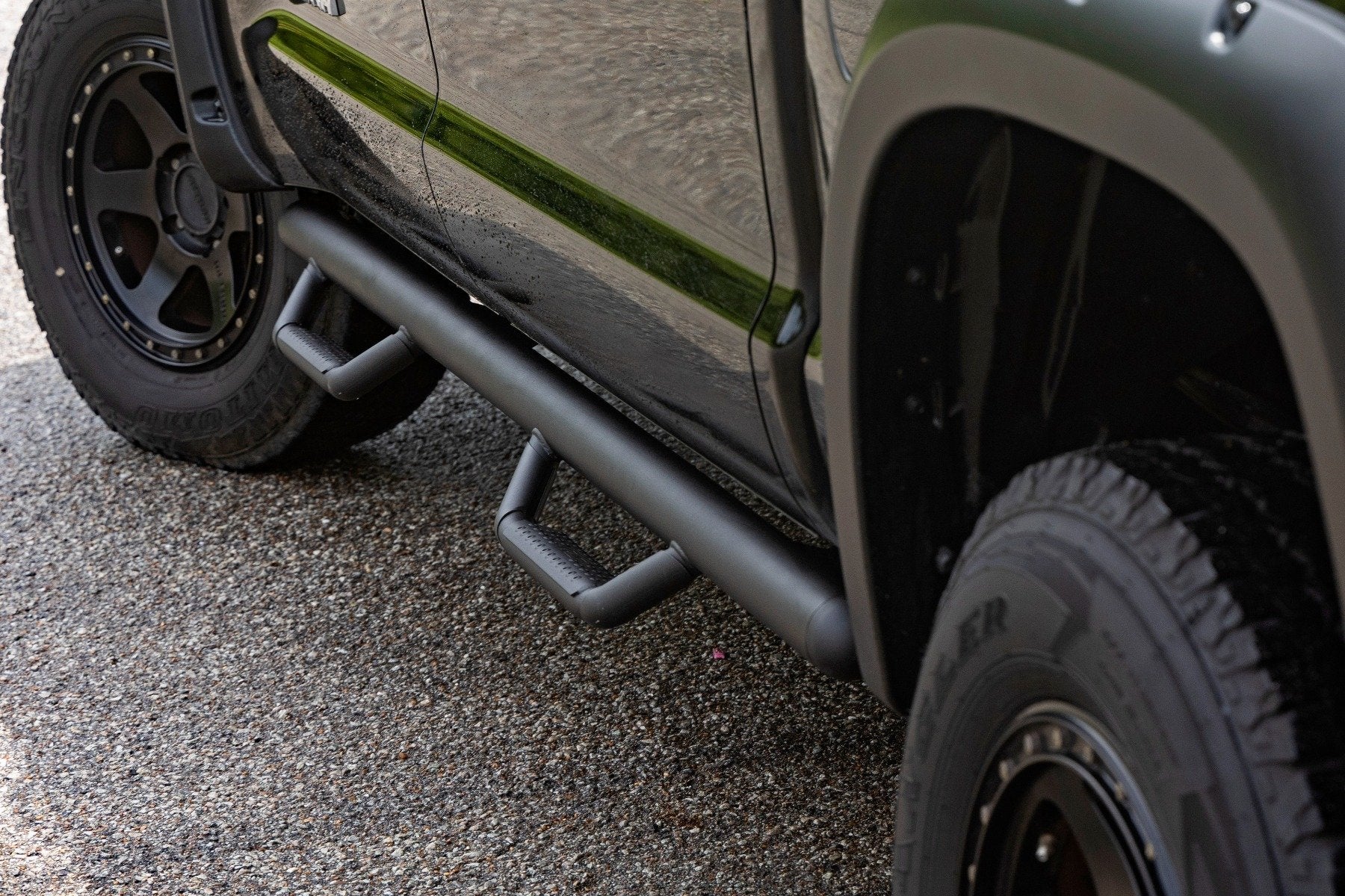 Rough Country Nerf Steps | Cab Length | CrewMax | 5'7" Bed | for Toyota Tundra 2WD/4WD (07-21) RCT0786CCB - Image 6