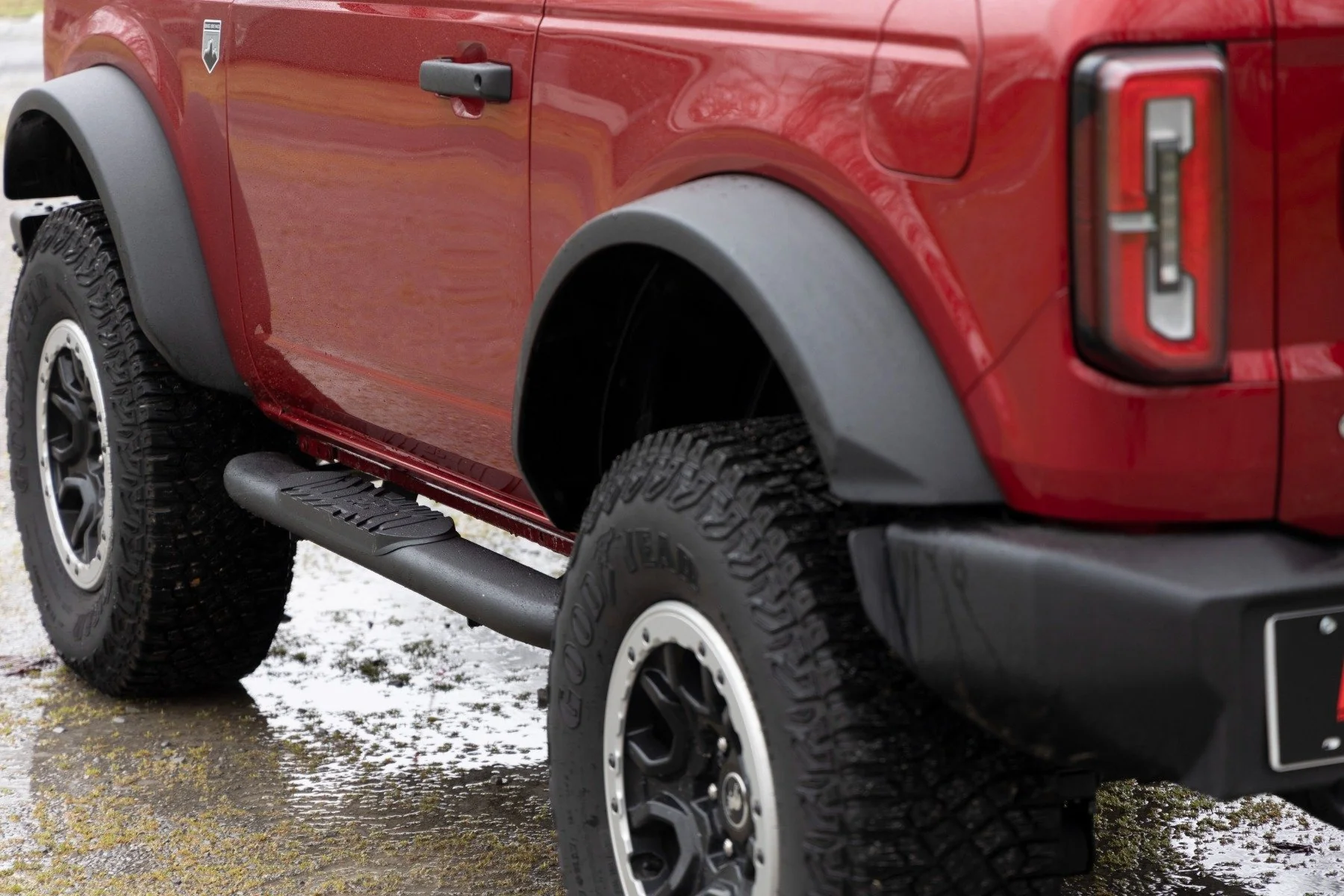 Rough Country Oval Nerf Steps 2-Door Black Ford Bronco 4WD 2021-2022 21012 - Image 6