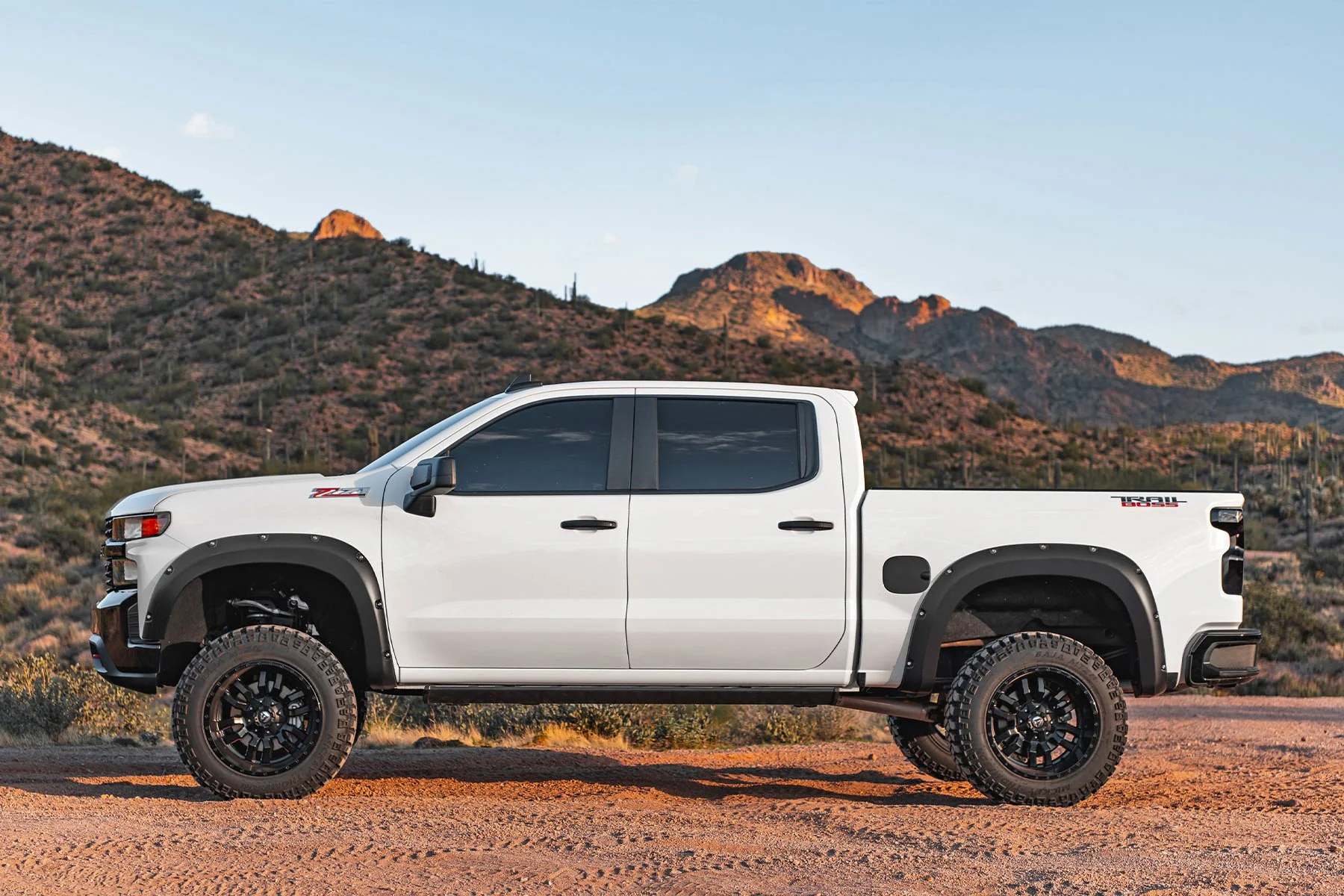 Rough Country Pocket Fender Flares GXN Deep Bronze Chevy Silverado 1500 22-24 F-C12211-GXN - Image 2