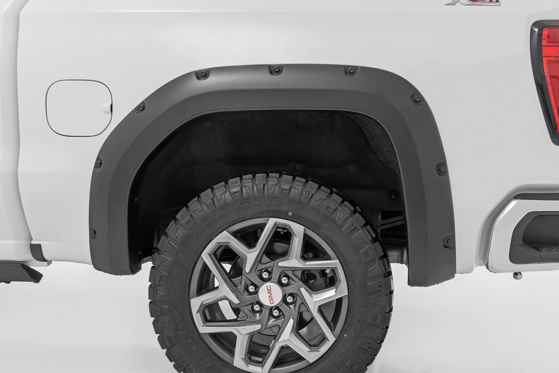 Rough Country Pocket Fender Flares GXP Downpour GMC Sierra 1500 19-25 F-C11950A-GXP - Image 3