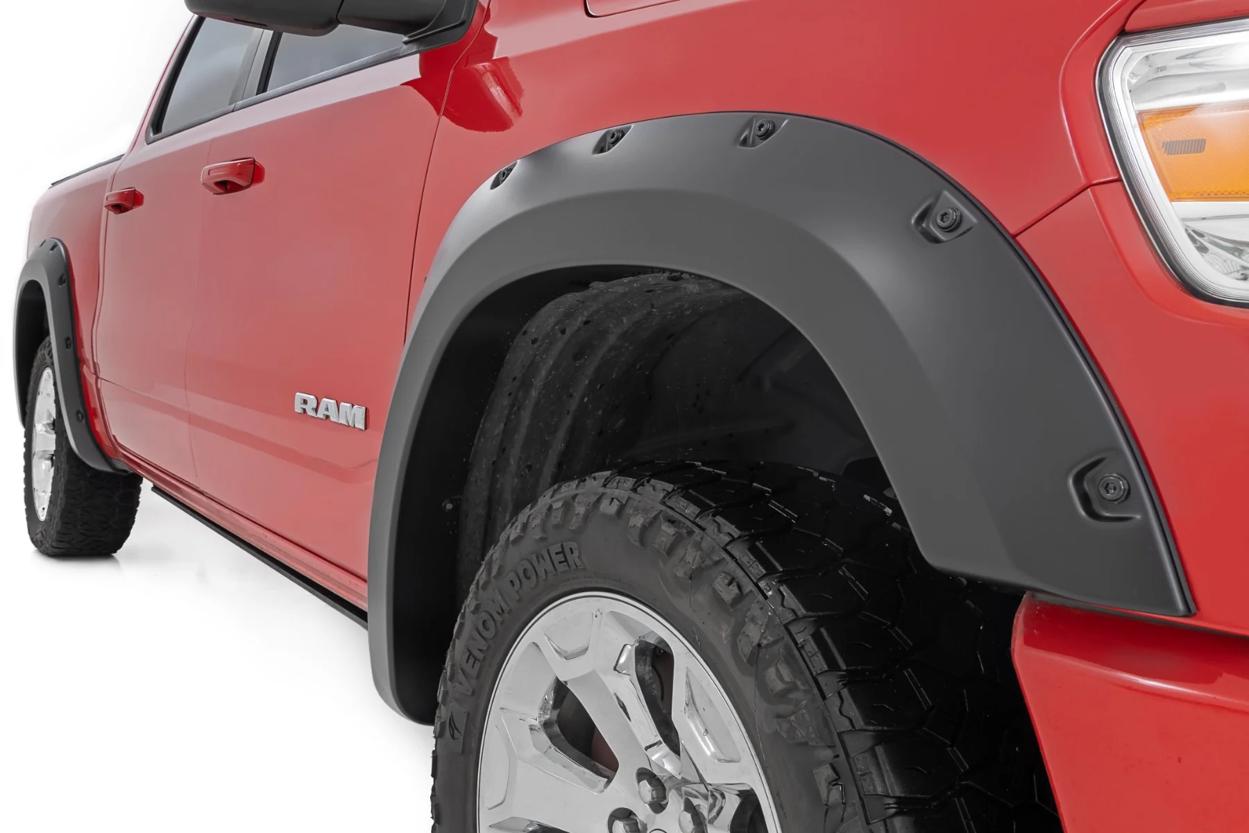 Rough Country Pocket Fender Flares PAF Silver Ram 1500 19-24 F-D10914A-PAF - Image 4