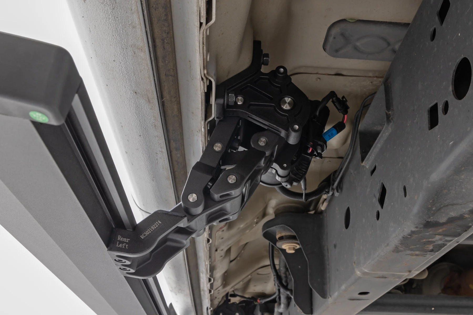 Rough Country Power Running Boards Crew Cab Ford F-150/F-150 Raptor 09-14 PSR71529 - Image 6