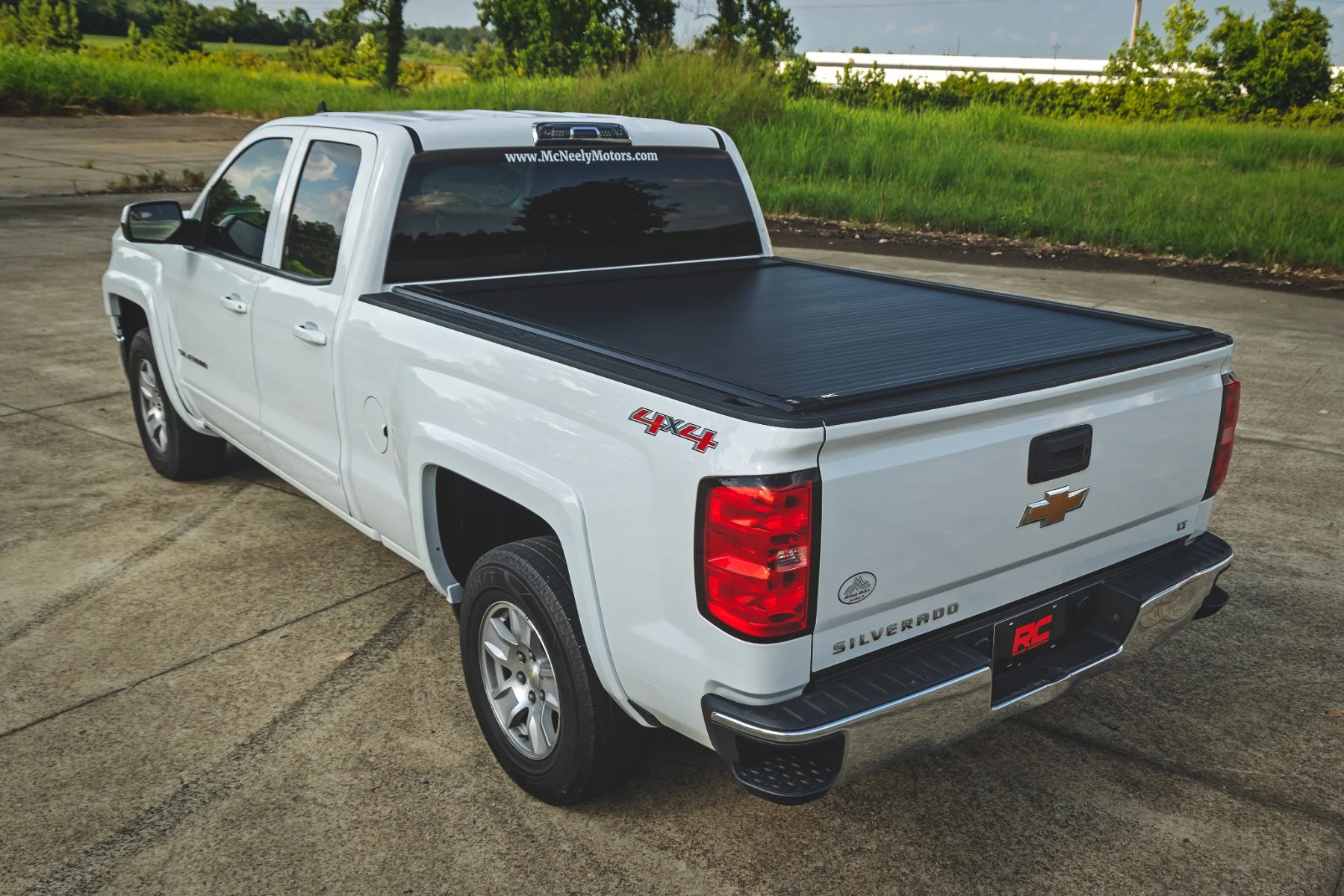 Rough Country Powered Bed Cover | 6'7" Bed | GM 1500 2014-2019 Classic 51129651 - Image 6