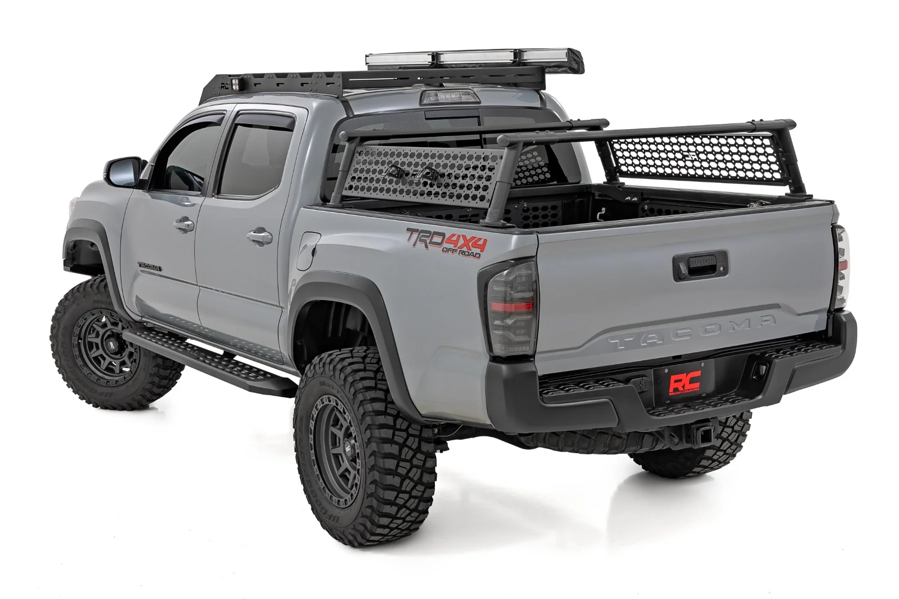 Rough Country RPT2 Running Board | Double Cab | Black | for Toyota Tacoma 2WD/4WD (2016-2023) 44012 - Image 3