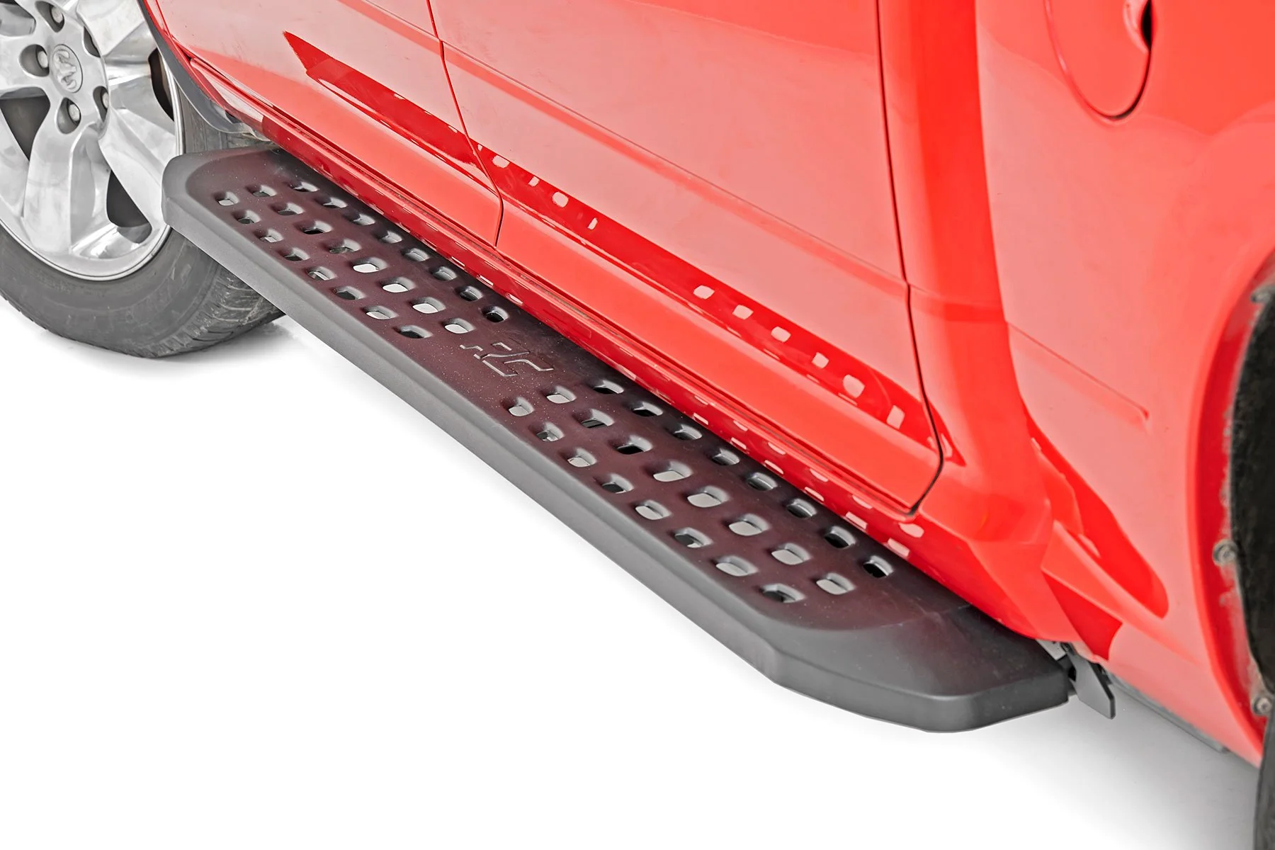 RPT2 Running Boards Crew Cab Black Ram 1500 2019-2022 44004