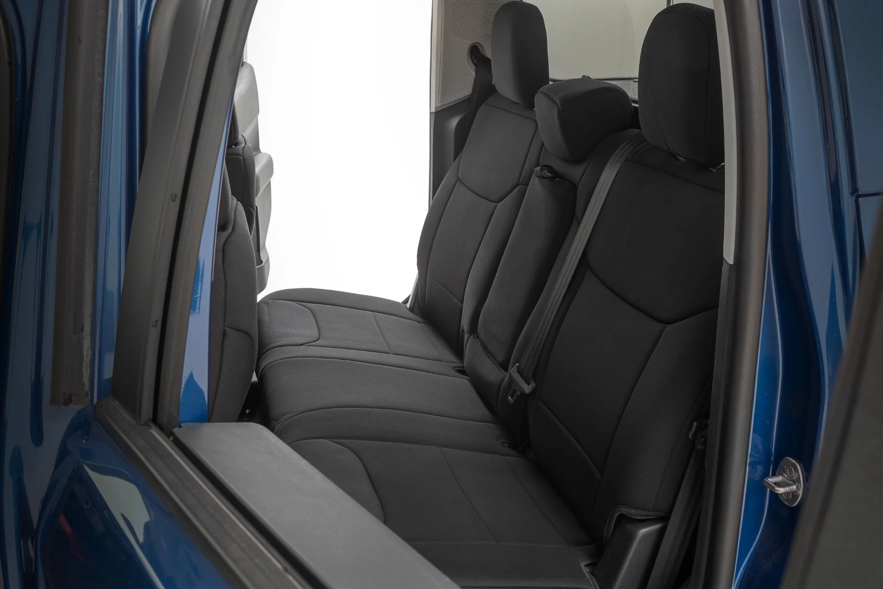 Seat Covers FR & RR W/O Armrest Crew Cab Ford Maverick 22-24 91066 - Image 2