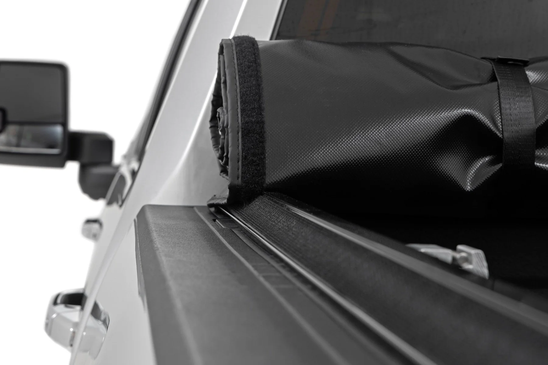 Soft Roll Up Bed Cover 6'9" Bed Chevy/GMC 2500HD/3500HD 20-24 42120690 - Image 5