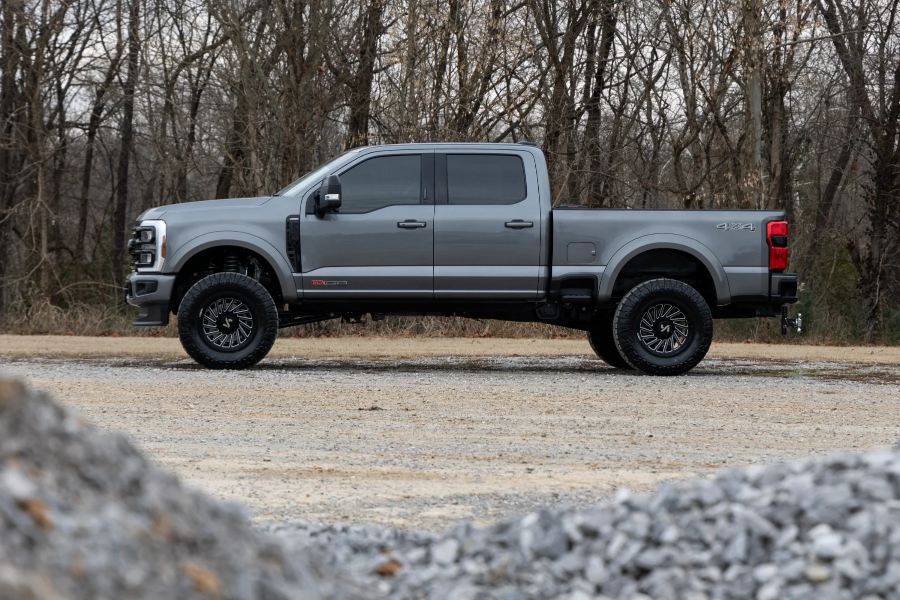 Rough Country Sport Fender Flares JS Iconic Silver for Ford F250/F350 23-25 S-F20231-JS - Image 5