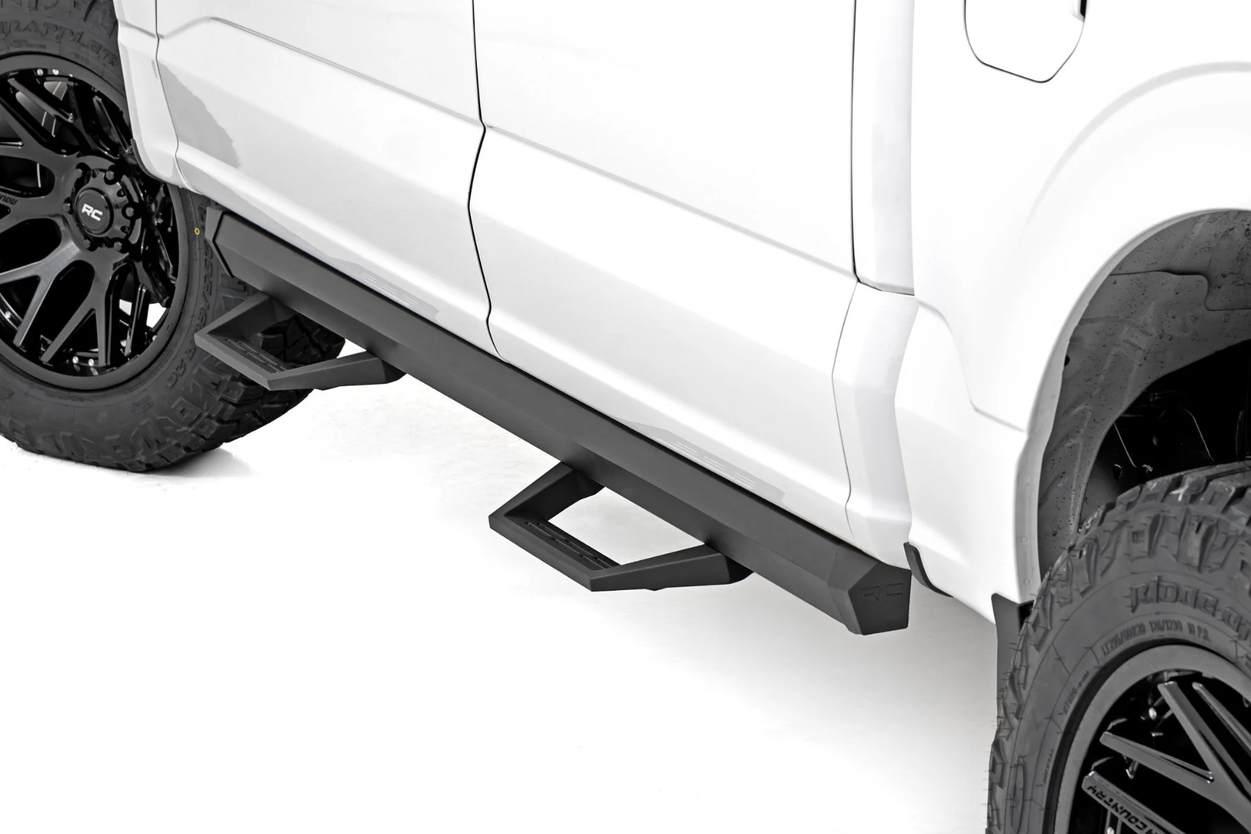 Rough Country SRL2 Adjustable Aluminum Steps | for Ford Ranger 2019-2025 51131
