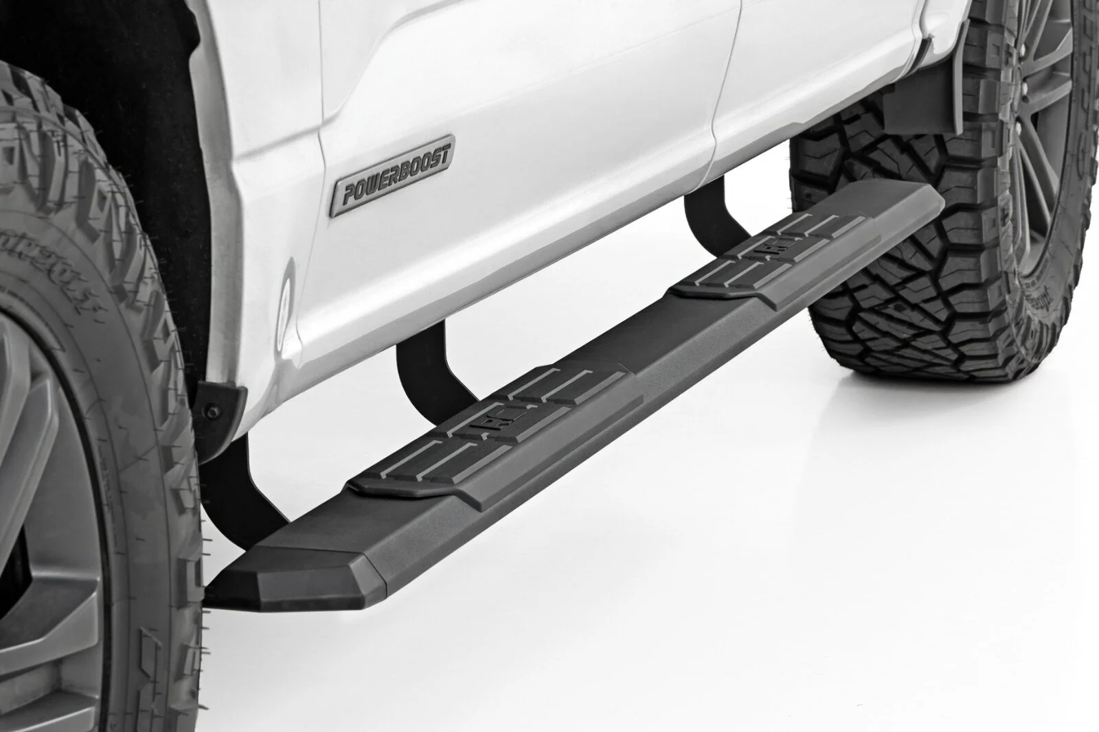 Rough Country TR2 Running Boards | for Ford F-150/F-250/F-350 2WD/4WD 15-26 45000 - Image 4