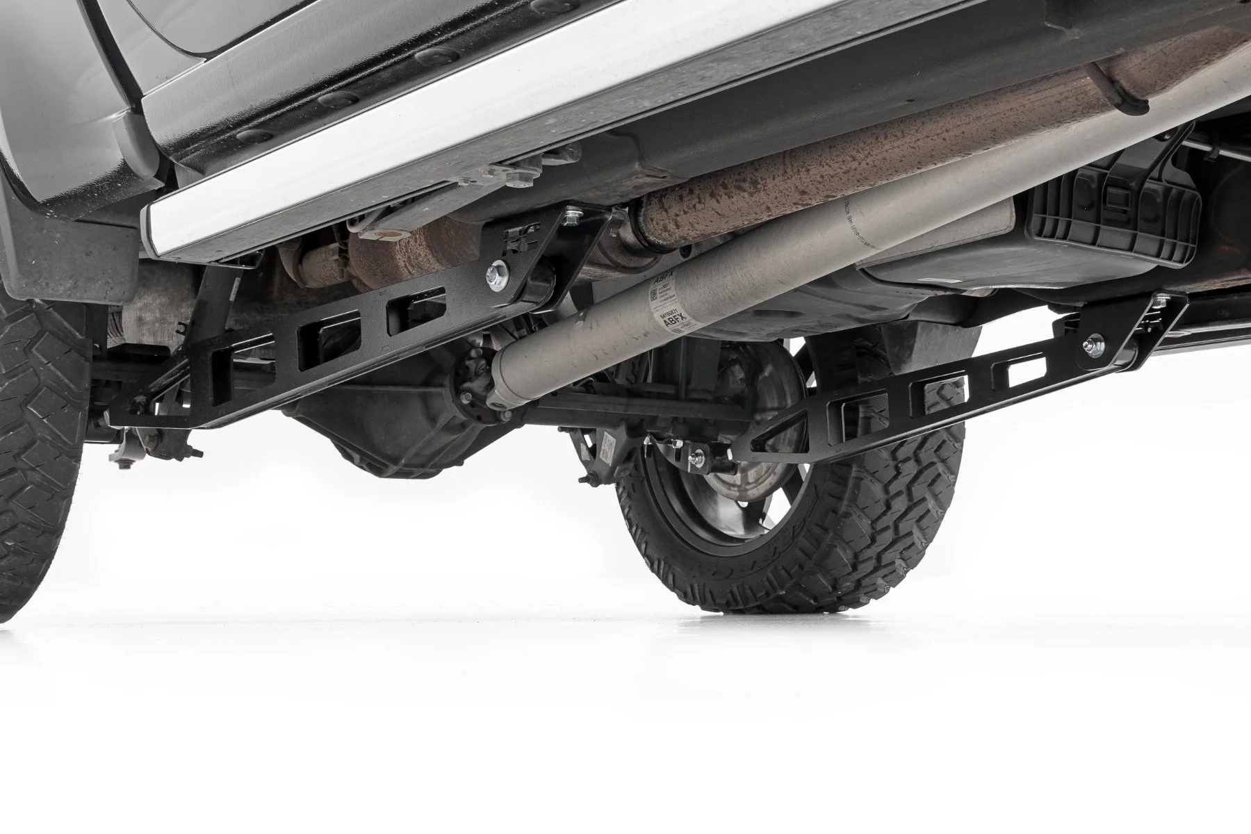 Rough Country Traction Bar Kit Chevy/GMC 1500 19-25 11017 - Image 4