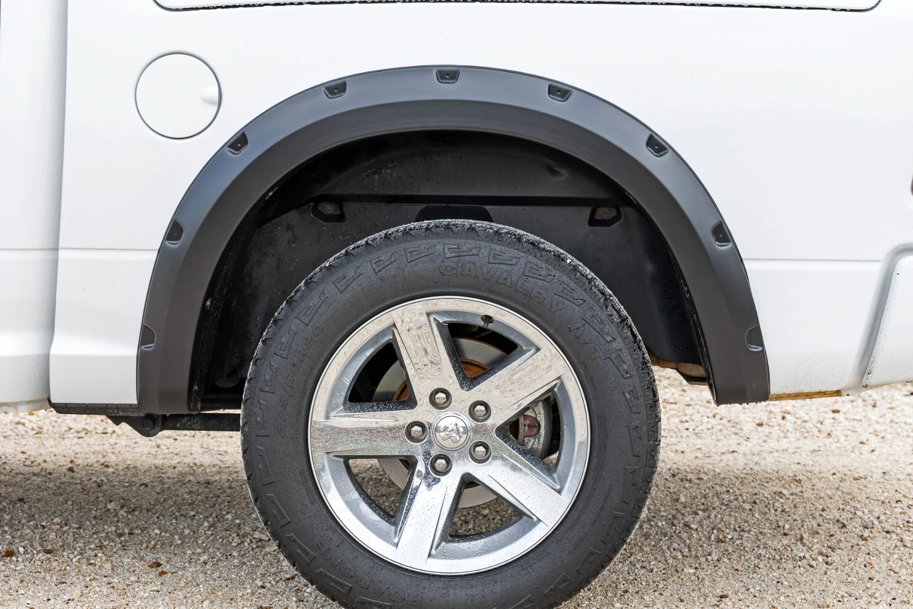 Rough Country Traditional Pocket Fender Flare GW7 White for Ram 1500 09-18 White F-D10911B-GW7 - Image 6
