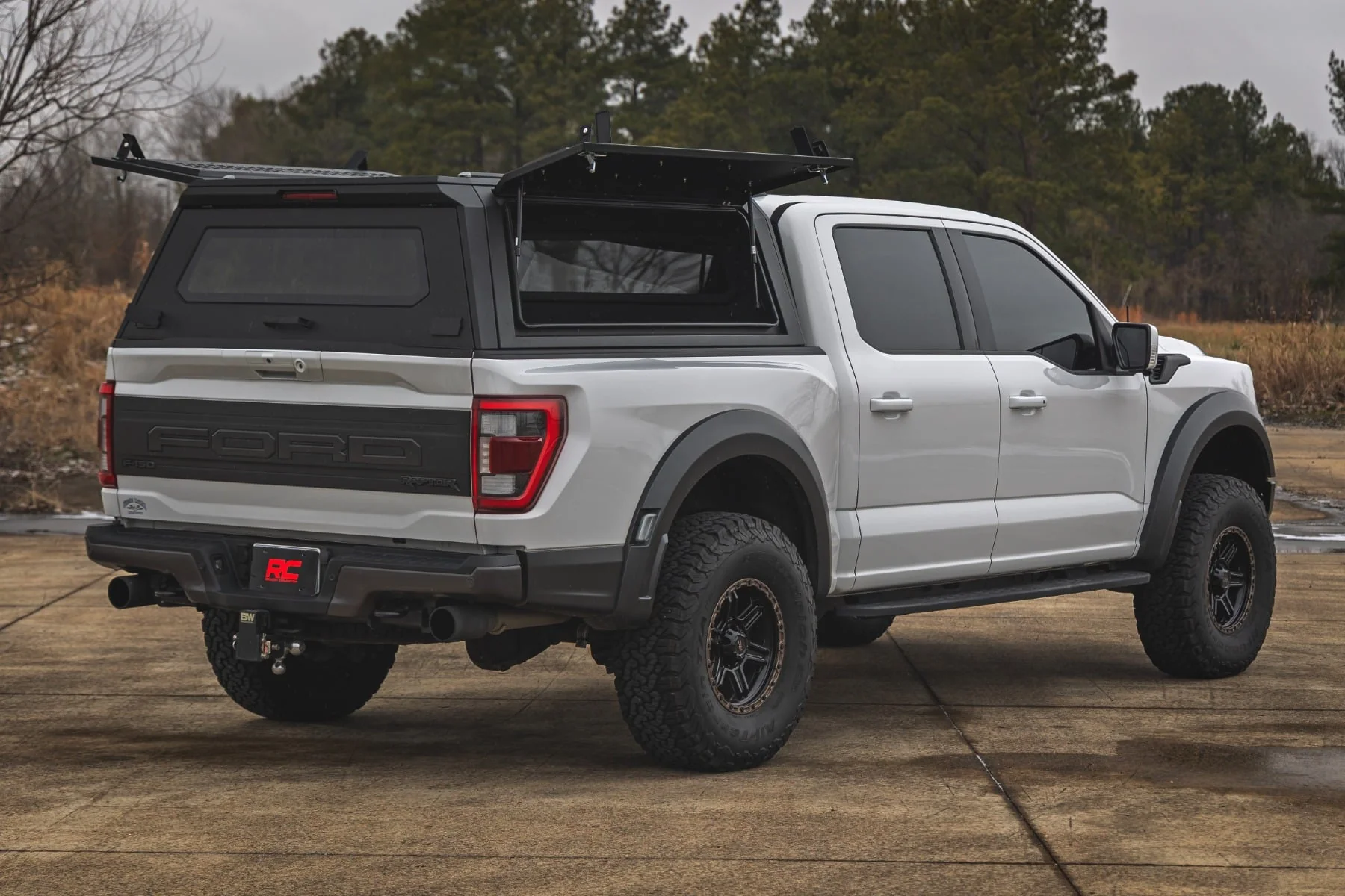Rough Country Truck Bed Cap | Modular | 5'7" Bed | for Ford F-150 2021-2025 73400 - Image 21