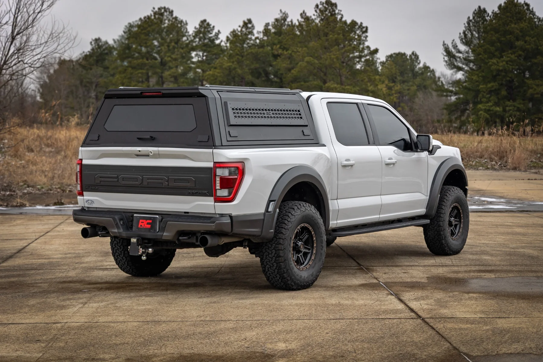 Rough Country Truck Bed Cap | Modular | 5'7" Bed | for Ford F-150 2021-2025 73400 - Image 22