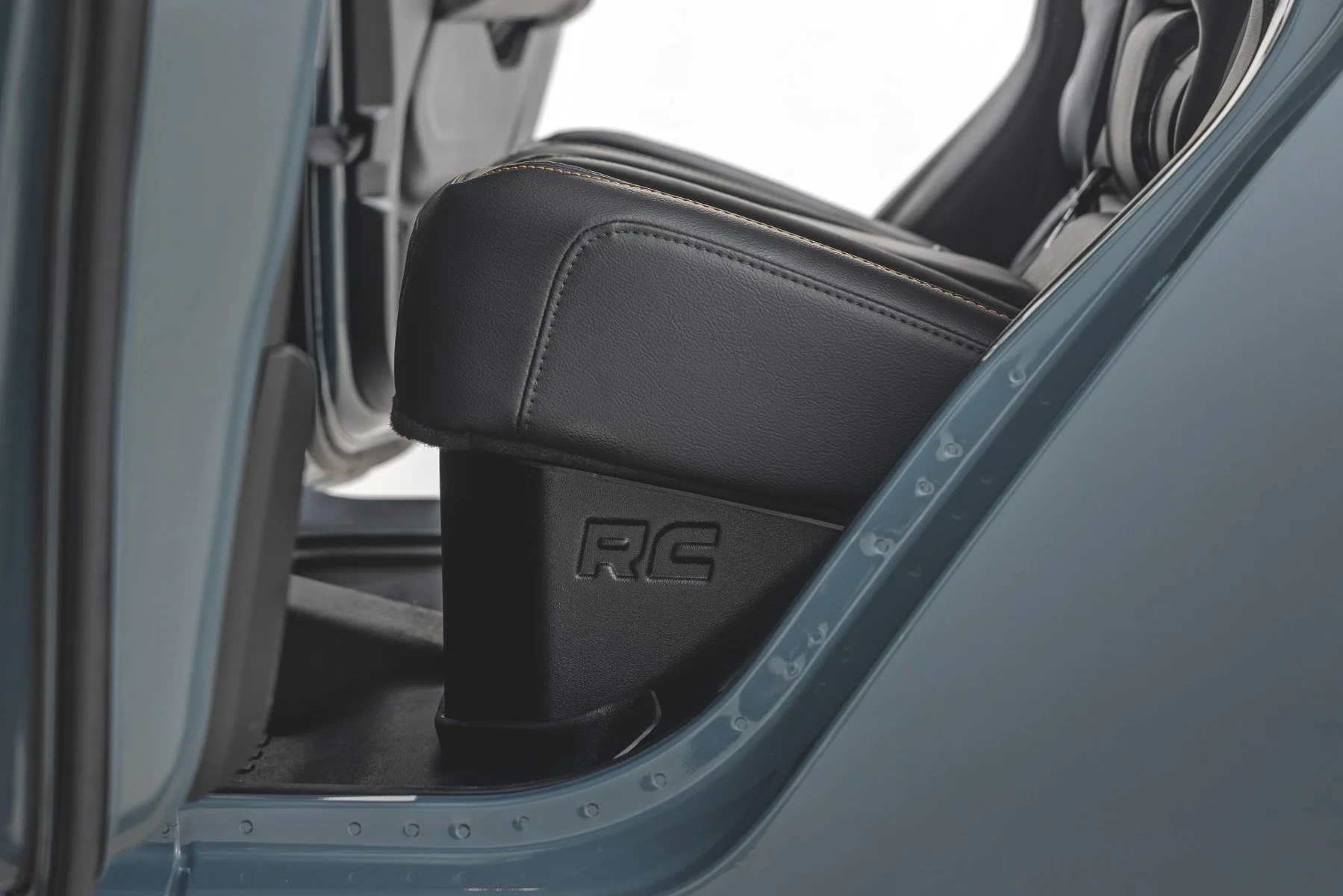 Rough Country Under Seat Storage | for Jeep Gladiator JT 4WD (2020-2025) RC09301 - Image 2
